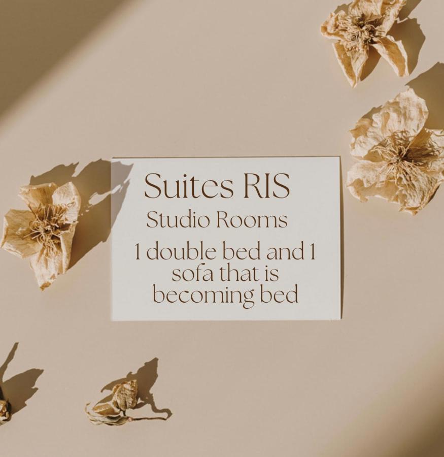 Suites Ris Néa Péramos Extérieur photo